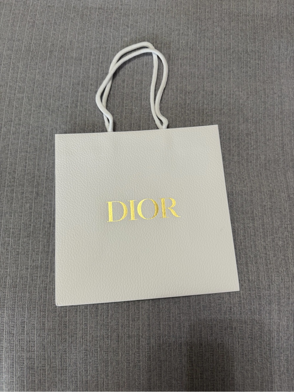 Dior White Tote with Gold Logo - Picture 3 of 5